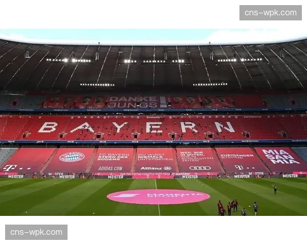 花絮:安联球场在比赛中通过AR技术为球迷展示实时战术跑位热图 花絮:安联球场在比赛中通过AR技术为球迷展示实时战术跑位热图